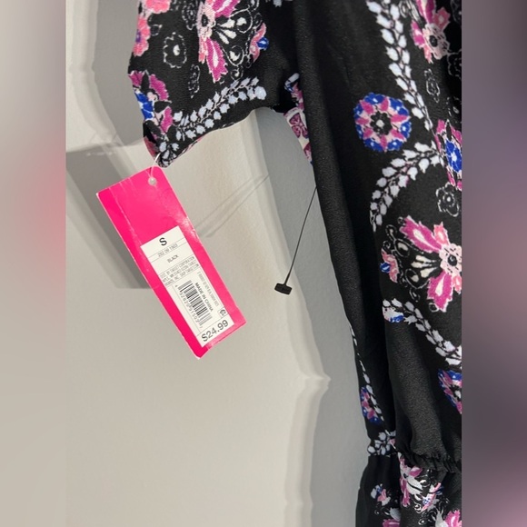 Xhilaration women’s blouse size S - Picture 4 of 4